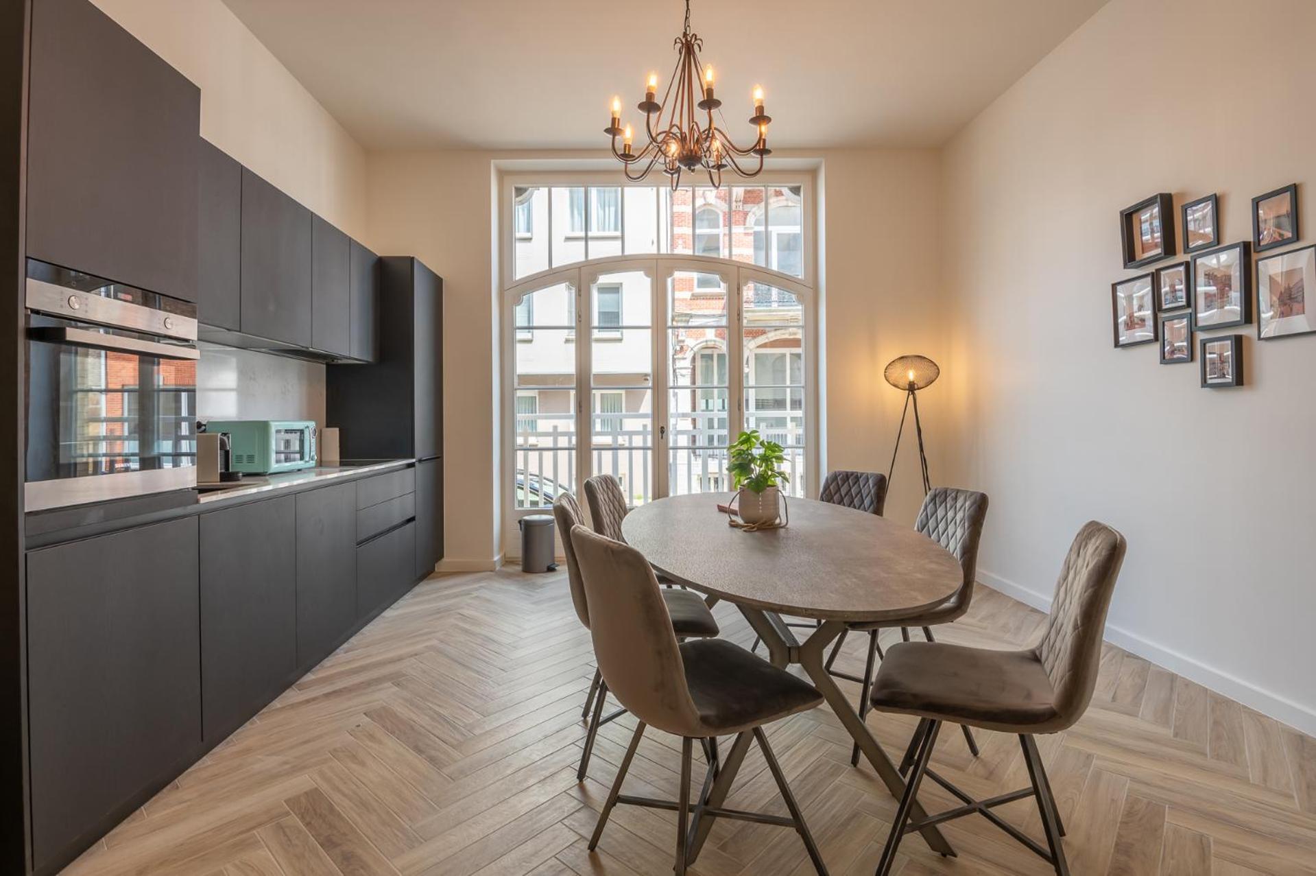 Beautiful Renovated Apartment In An Authentic Building Ostende Kültér fotó
